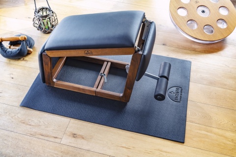 Mata pod sprzęt 115 x 80 cm NOHRD