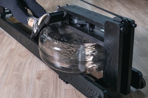 Wioślarz wodny WaterRower Shadow S4 BLE Buk